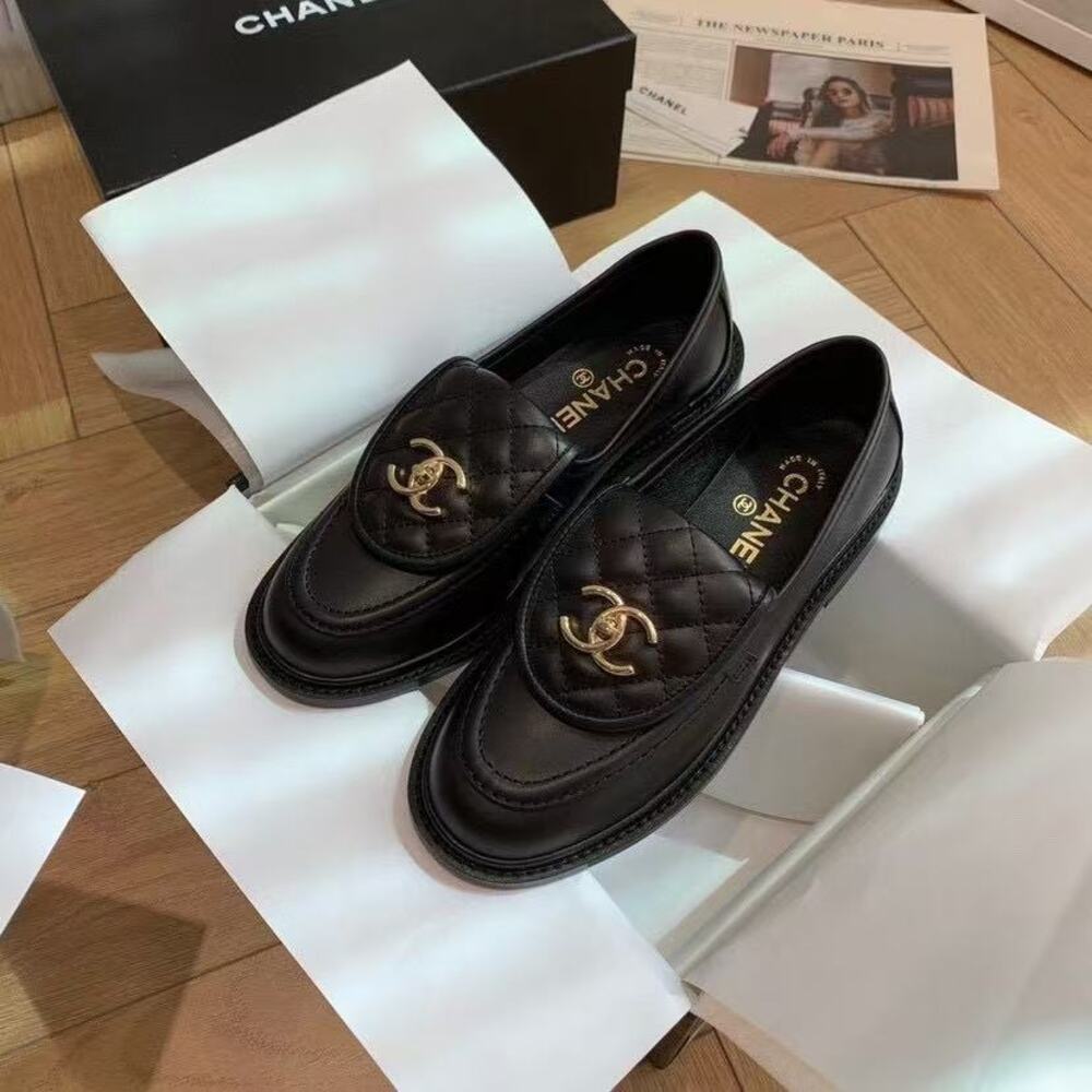 Chanel Black Quilted CC Logo Leather Loafers